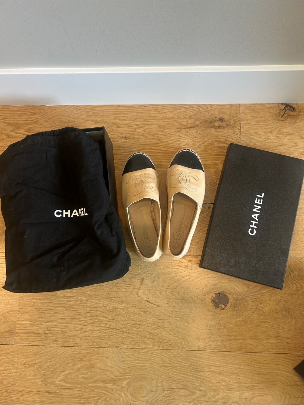 CHANEL Beige Leather Espadrilles with Black Cap Toe